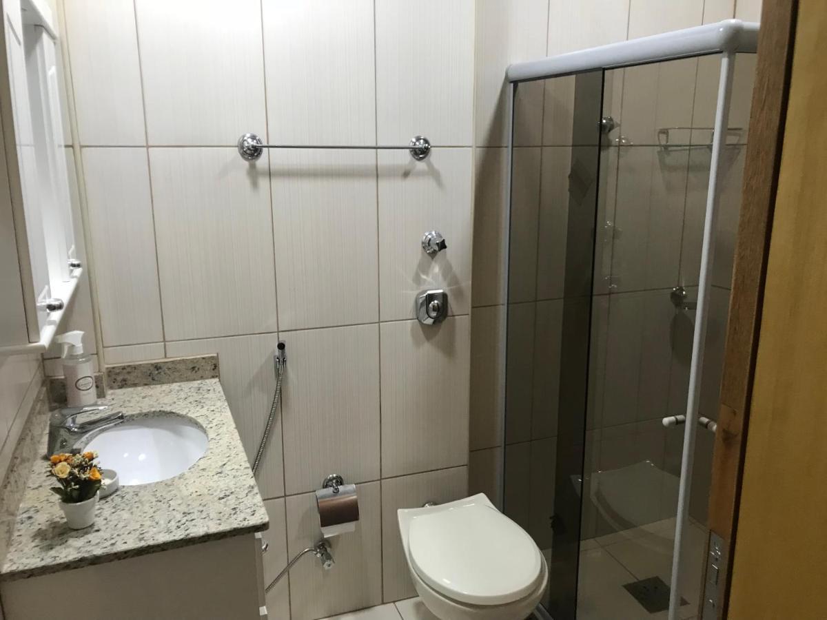 Aptº De 2 Quartos Em Copacabana Metro Cantagalo Rio de Janeiro